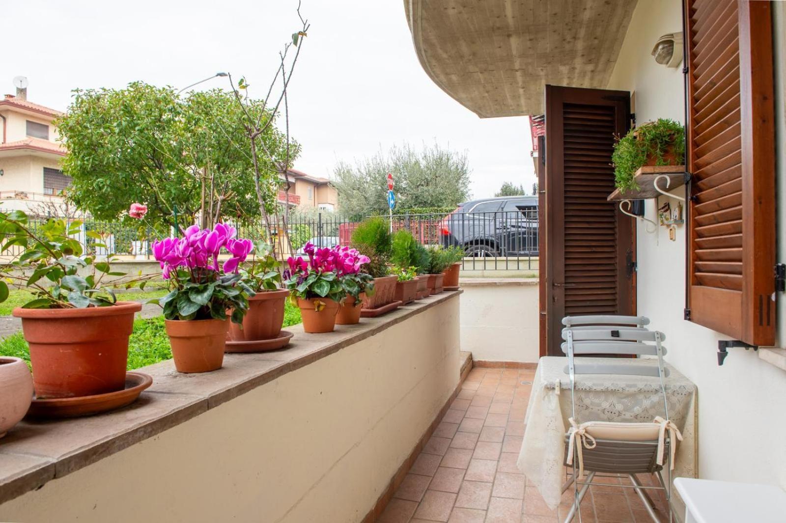 Appartamento A Casa Di Francesco Santa Maria Degli Angeli  Esterno foto